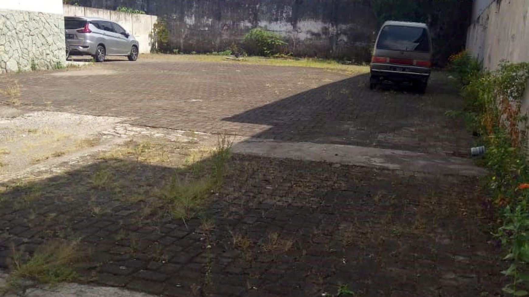 Ruko / Toko di Raya Taman Sidoarjo, Lokasi Strategis, Nol Jalan Raya Provinsi - D/Y -