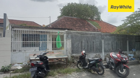 Rumah SHM di Pusat Kota Surabaya,Jalan di Koblen Kidul,Bubutan