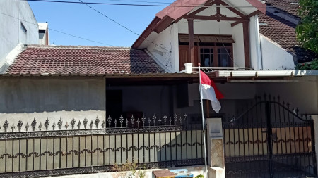 Rumah SHM di Semolowaru Elok Surabaya