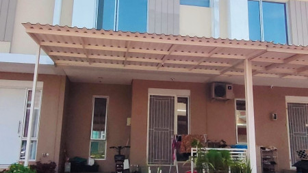 Murah Meriah. Rumah 2 Lantai Milano Village, Gading Serpong