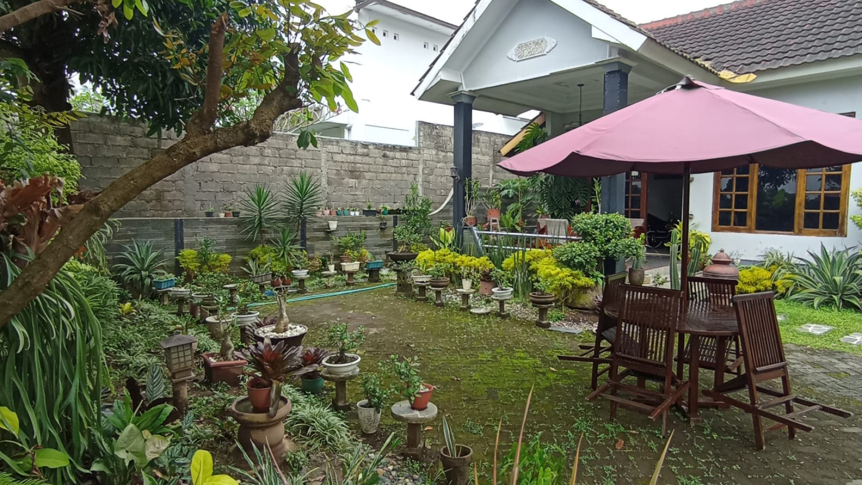 RUMAH 5 KAMAR DI DAERAH CONDONG CATUR