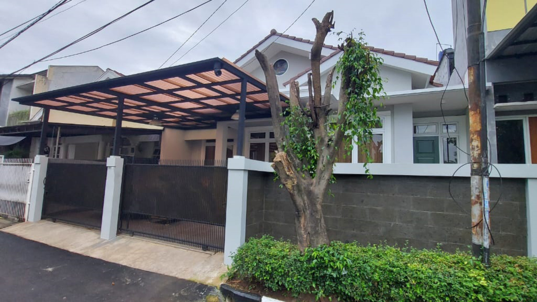 Rumah Rapi Siap Huni dan Hunian Nyaman @Bintaro Sektor 9