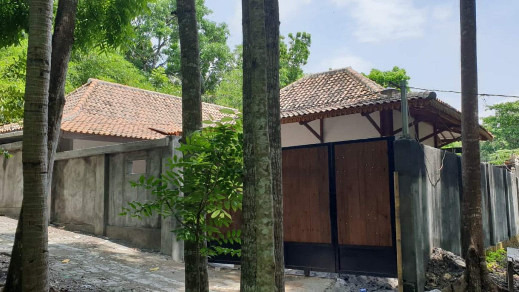 Jual Villa dengan kolam renang di Kasongan Bantul Yogyakarta