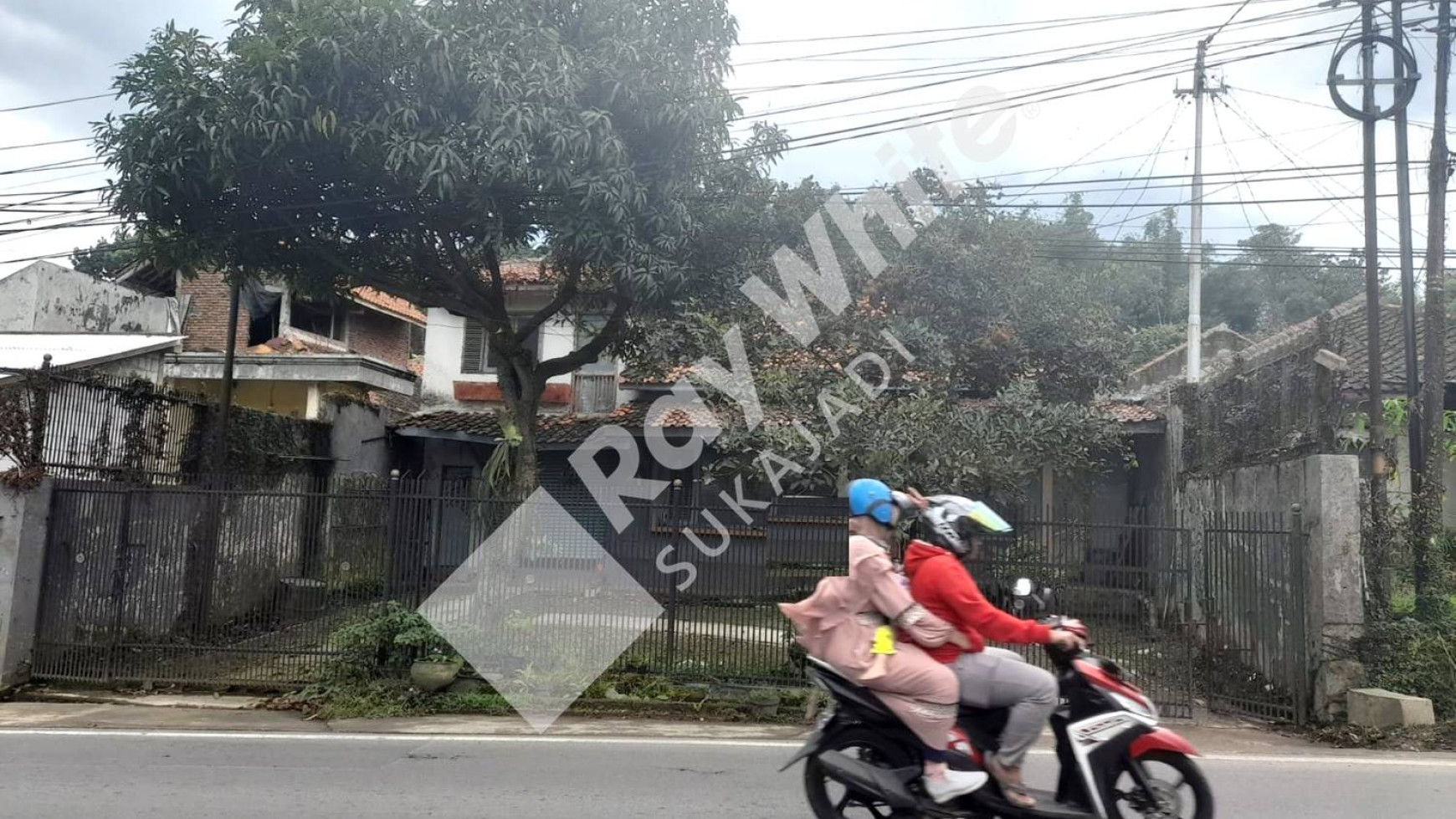 Dijual Rumah Tinggal di Jl. Raya Sumedang Cirebon