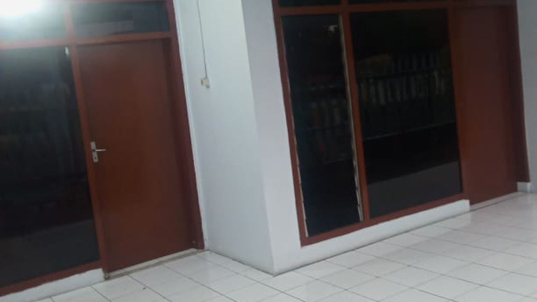 Rumah Kondisi Terawat Baik dan Siap Huni @Jl Cokroaminoto, Lumajang