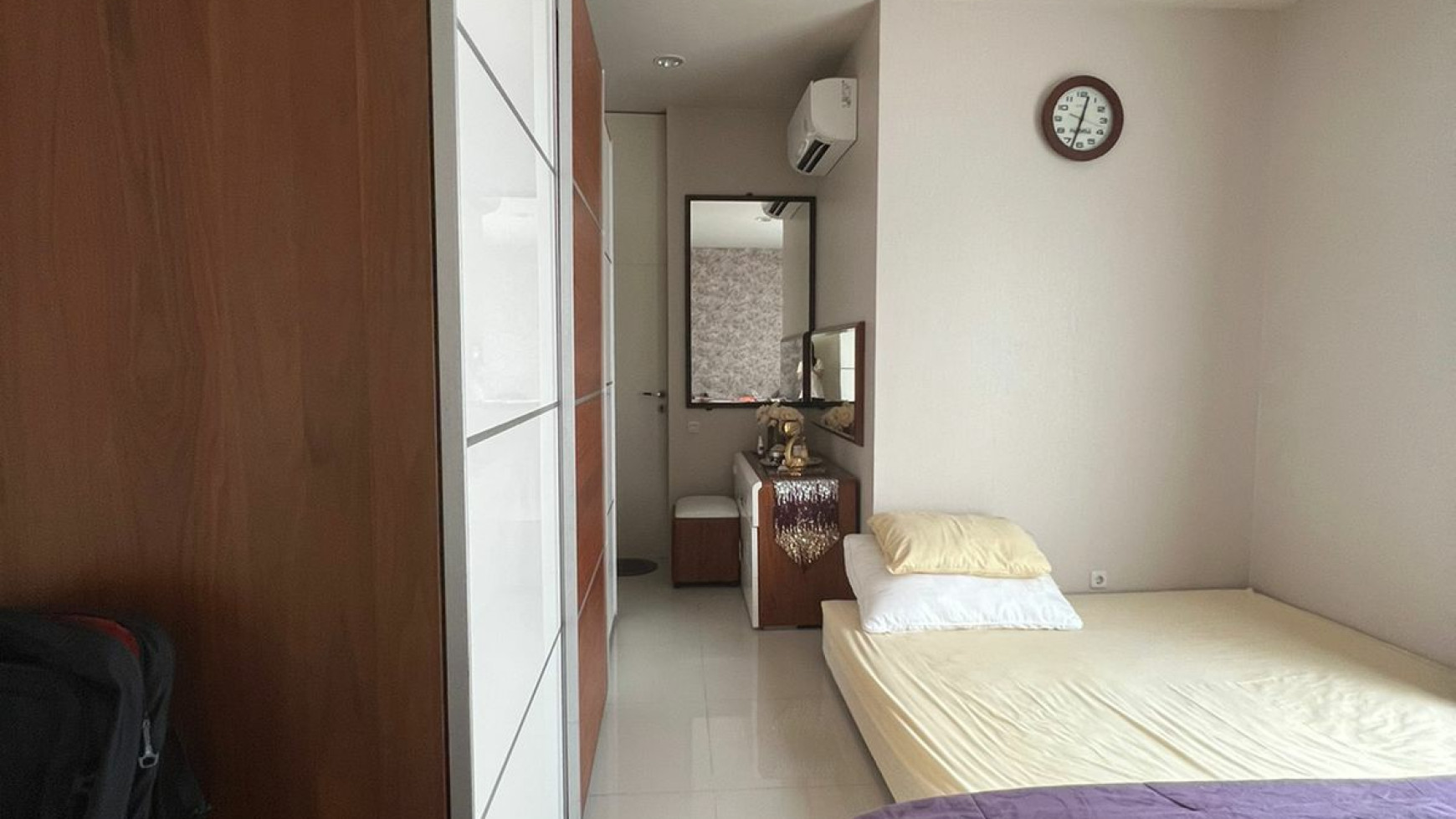 Dijual Rumah Royal Residence Wiyung Surabaya- Spesial 7 +1 K.Tidur - Full Furnished Modern Mewah- Siap Huni