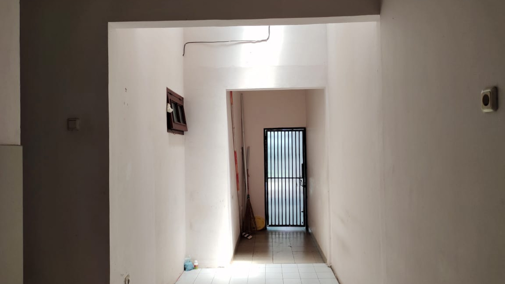 Rumah Siap Huni, Hunian Nyaman dan Asri @Senayan, Bintaro