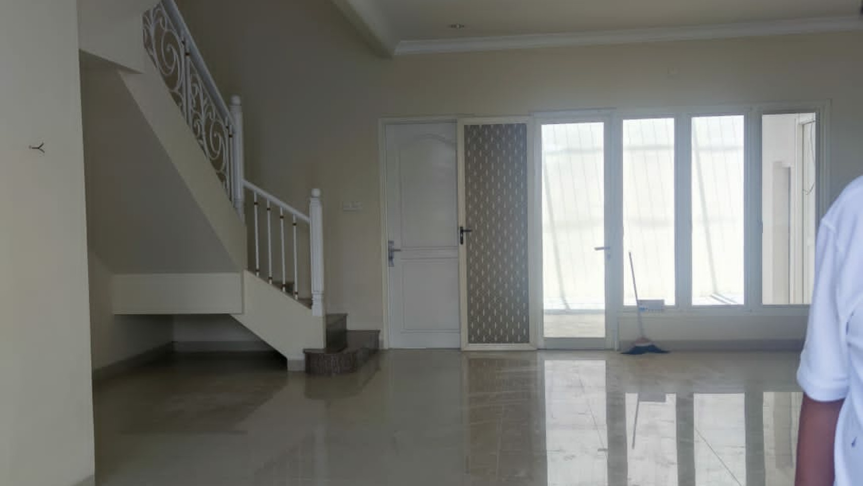 Dijual Rumah Wisata Bukit Mas 1 - American Classic - Surabaya Barat dekat Pakuwon Mall , PTC, Supermall