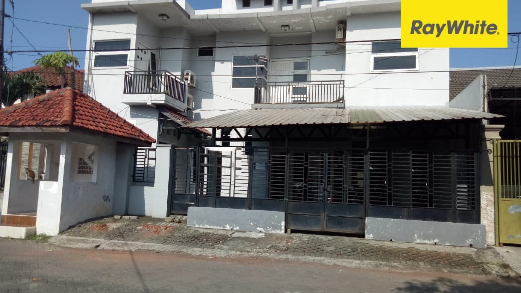 Dijual Rumah 2 lantai di Gayungsari Surabaya Selatan