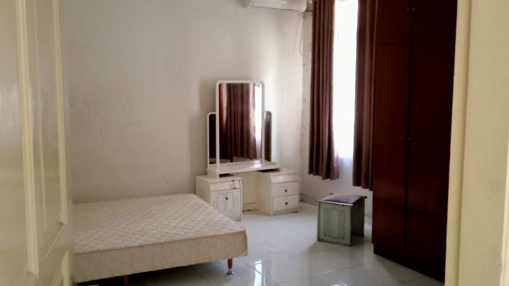 DIJUAL RUMAH DI CIDENG TIMUR, JAKARTA PUSAT