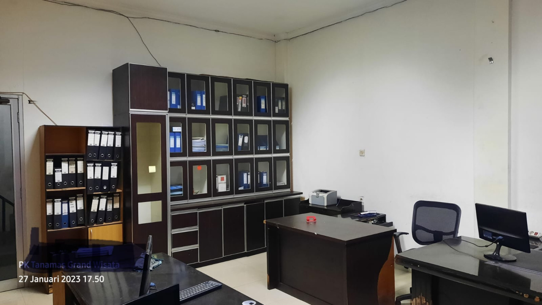 DI JUAL RUMAH KANTOR DAN GUDANG/BENGKEL