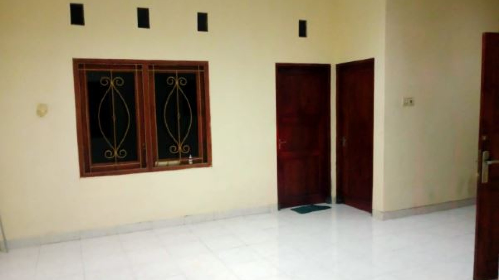 Rumah Minimalis 4 Kamar Di Perumahan Jl Rajawali Dekat Perumahan Merapi View