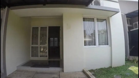 Rumah Standard Sevilla, Kencana Loka