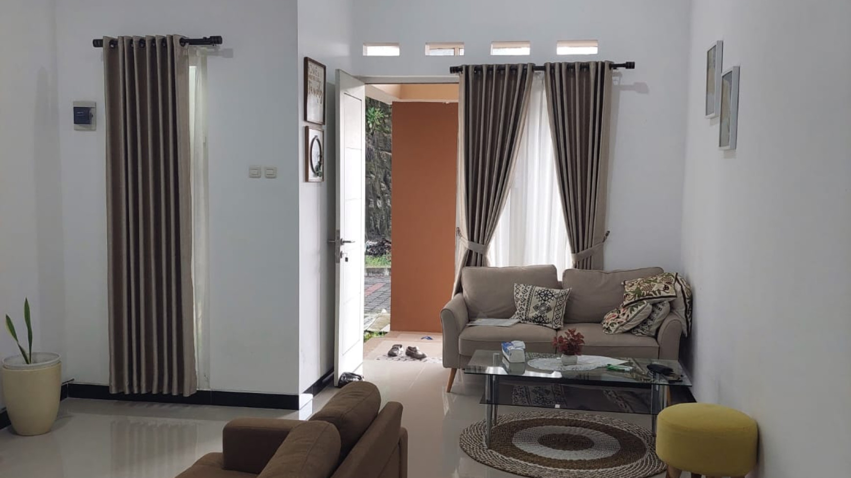 RUMAH DI PERUMAHAN ROYAL SEDAYU RESIDENCE FULL FURNISH