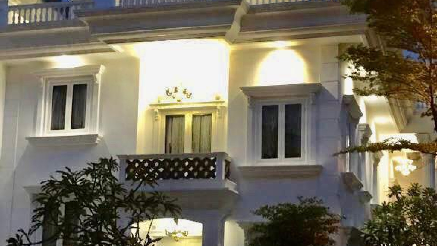 Rumah Luxury Villa Arta Gading Davinci Furnished, Jakarta Utara (Hook)