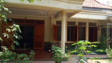 Dijual Murah Rumah Nol Jalan Dekat Raya Darmo Taman Bungkul Surabaya