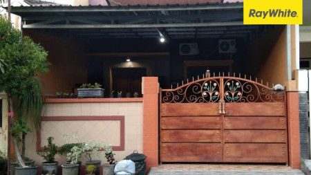 Dijual Rumah 3 lantai di Bogorami Indah Regency Surabaya