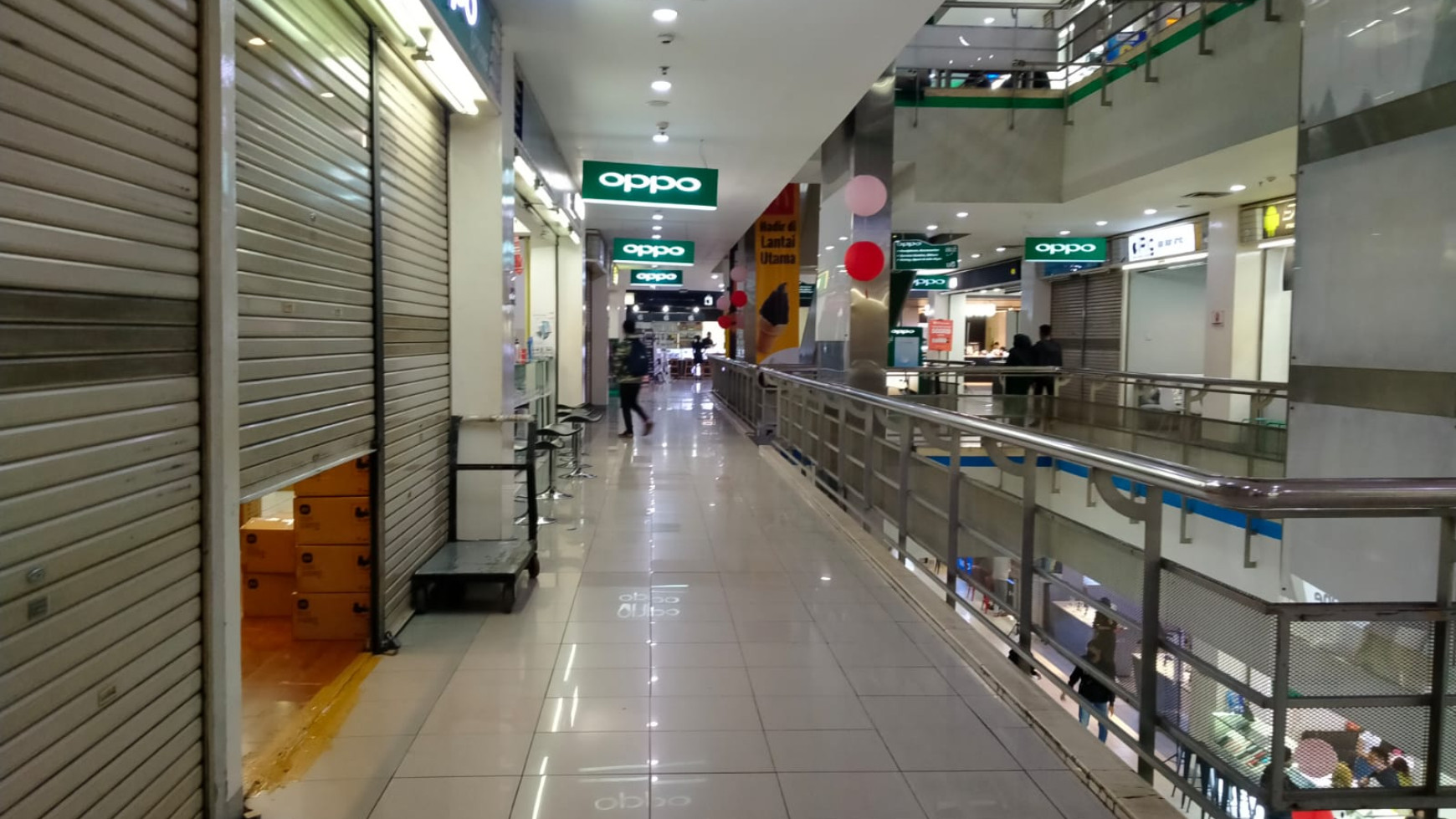 Toko di BEC Mall, Bandung Kota