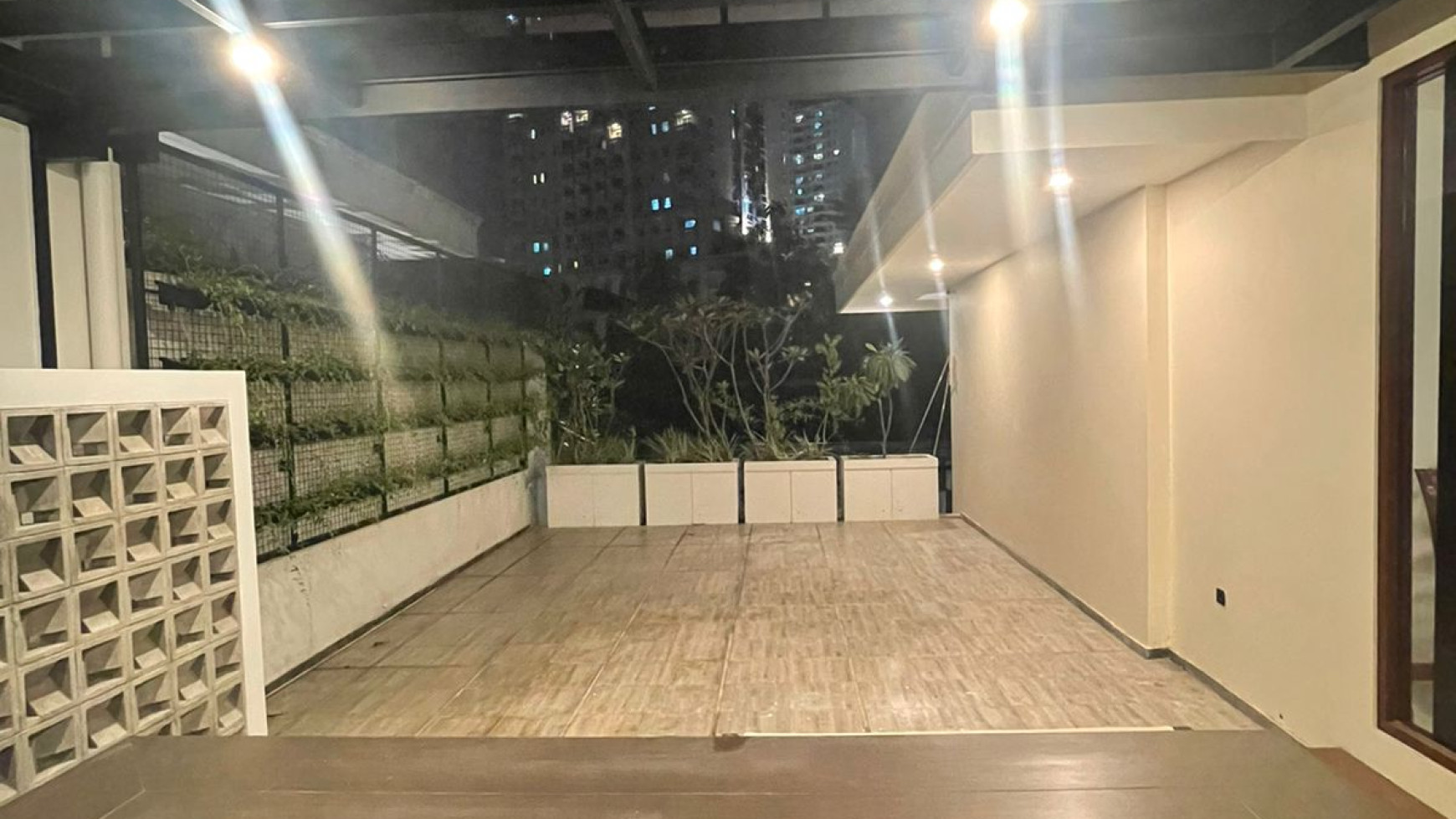 Brand New Fully Furnshed Akses Toll JORR Di Area Permata Jakarta Selatan