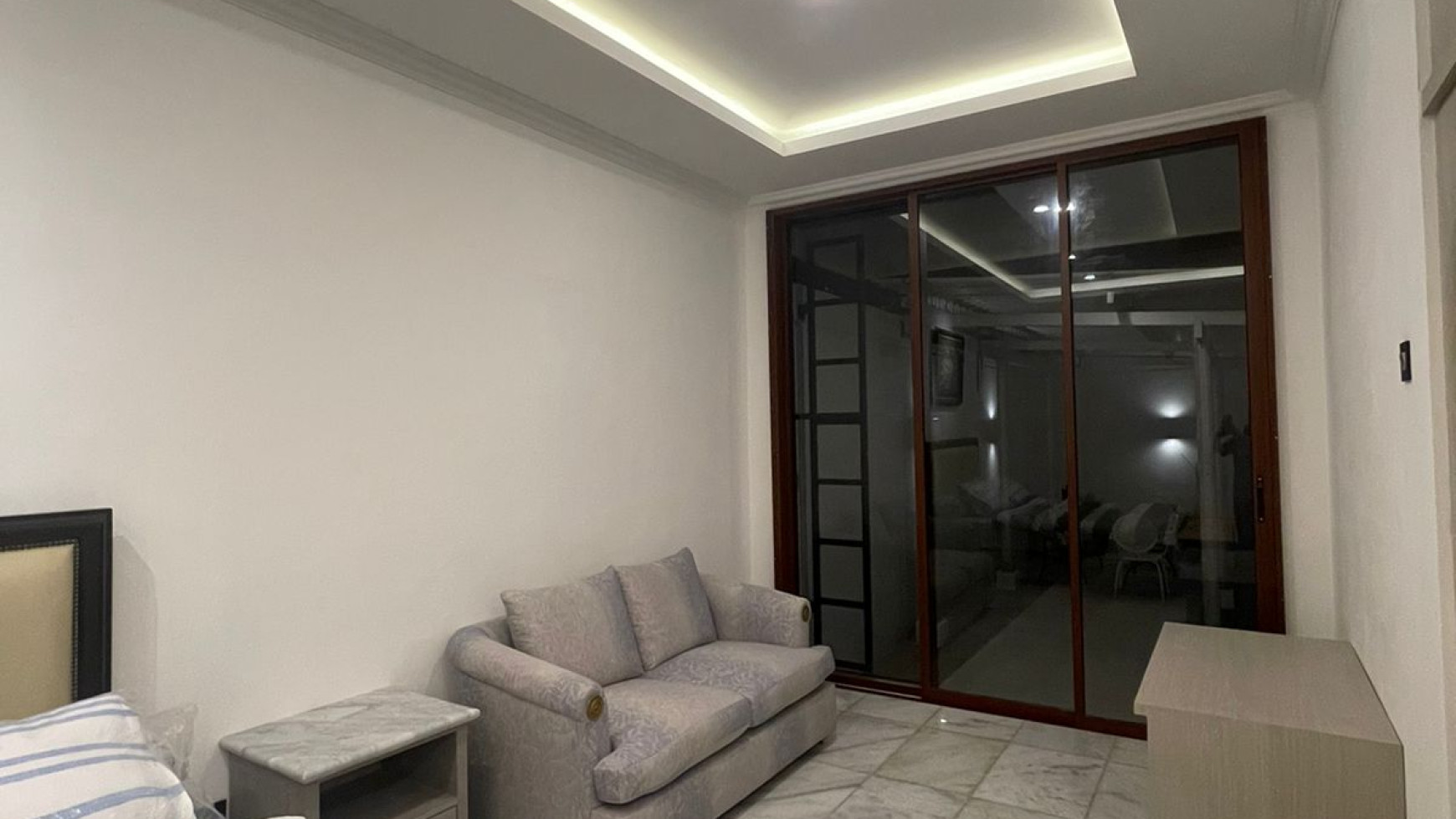 Brand New Fully Furnshed Akses Toll JORR Di Area Permata Jakarta Selatan