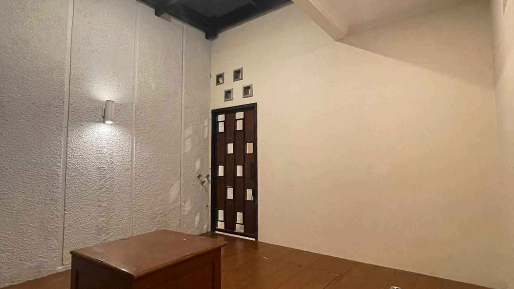 Brand New Fully Furnshed Akses Toll JORR Di Area Permata Jakarta Selatan