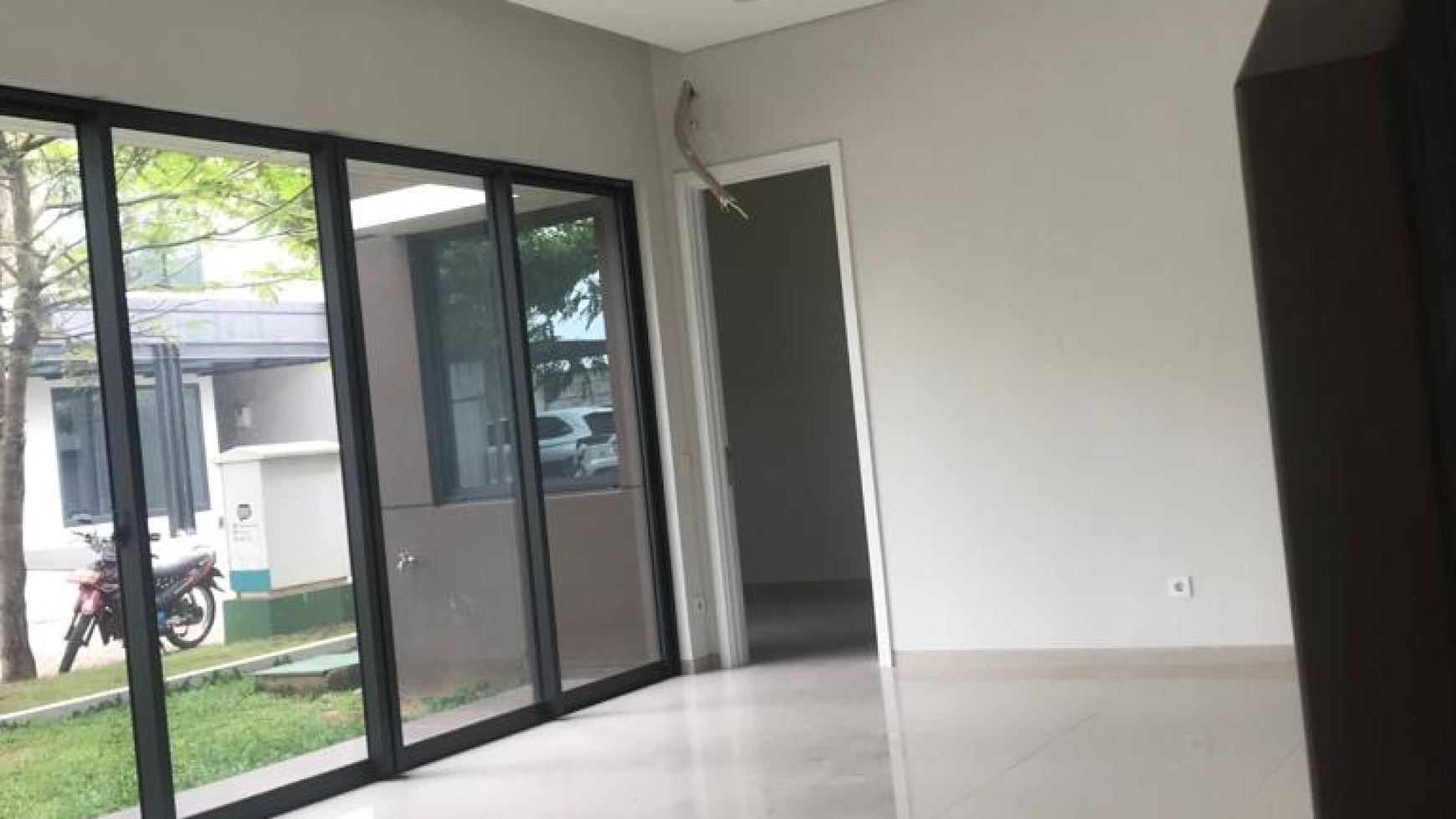 Rumah Brand New dalam Cluster di Bintaro Sektor 9