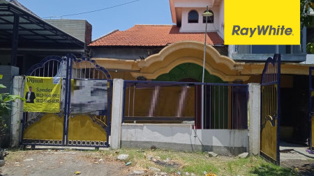 Rumah 1,5 lantai di Manukan Tama, SUrabaya