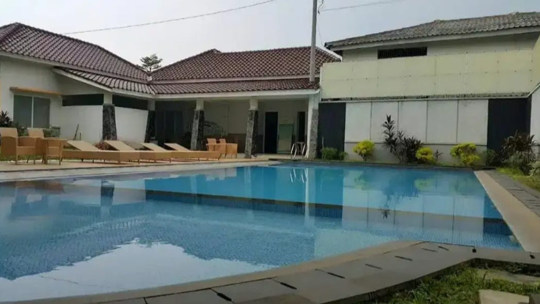 Rumah Siap Huni Minimalis dan Terdapat Club House @Trevista Ciputat