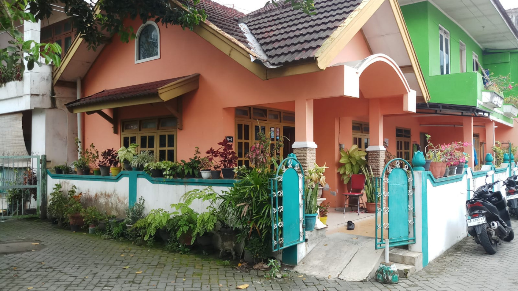 RUMAH KOST DI BABARSARI 17 KAMAR SIAP TAKE OVER