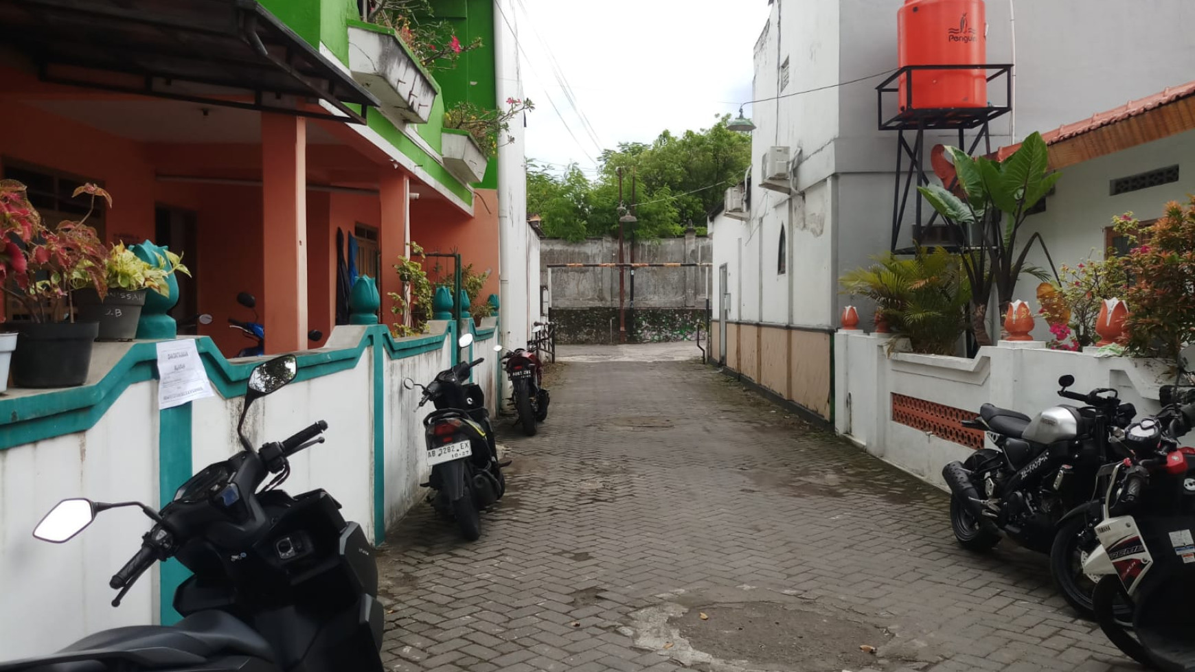 RUMAH KOST DI BABARSARI 17 KAMAR SIAP TAKE OVER