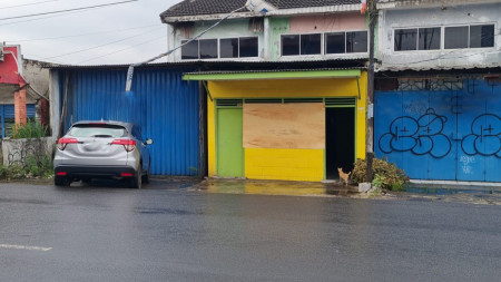 Ruko Strategis Pinggir Jalan Raya dan Kawasan Ramai @Jl Aria Putra