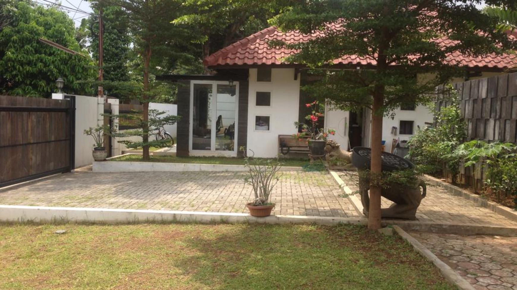 Rumah Siap huni di Bintaro