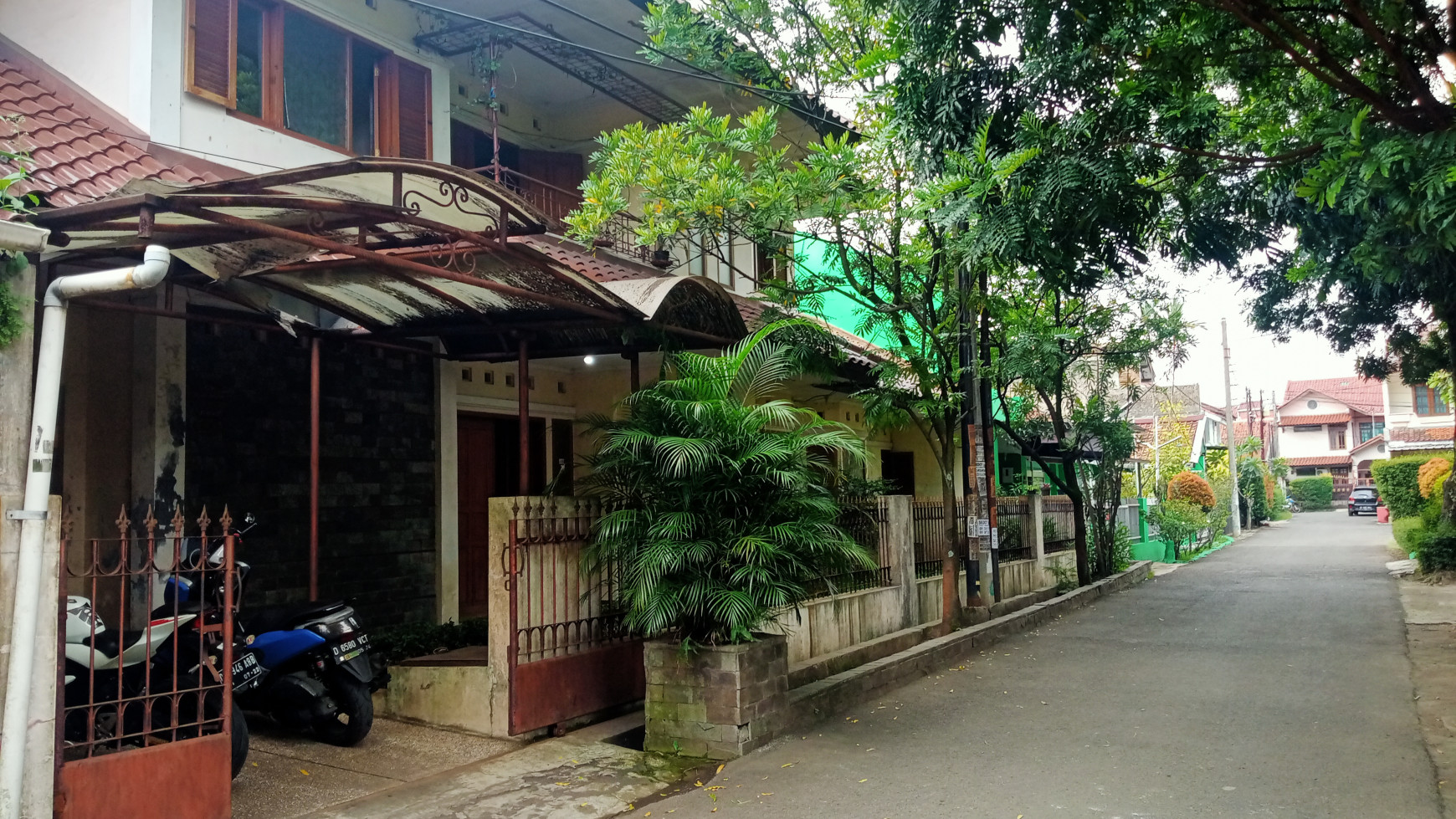 Rumah Nyaman & Terawat di jl Jupiter Selatan. Bandung