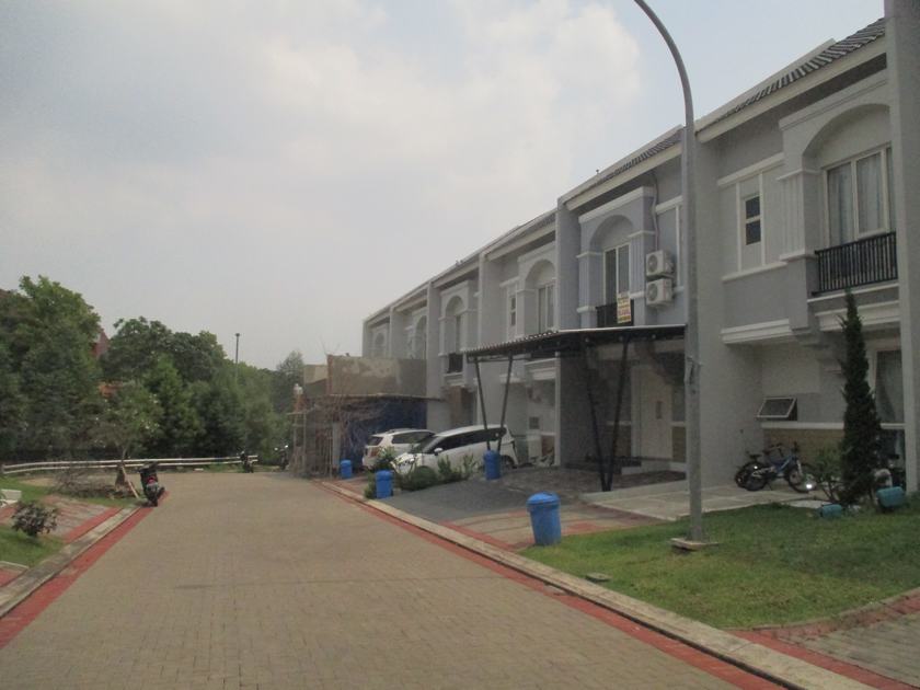 Dijual rumah di Cluster baru, suasana lebih bagus, row jalan besar, akses mudah, murah siap huni.