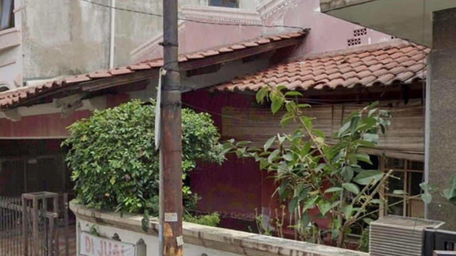 Dijual Rumah Lokasi Bagus di Pondok Pinang, Jakarta Selatan