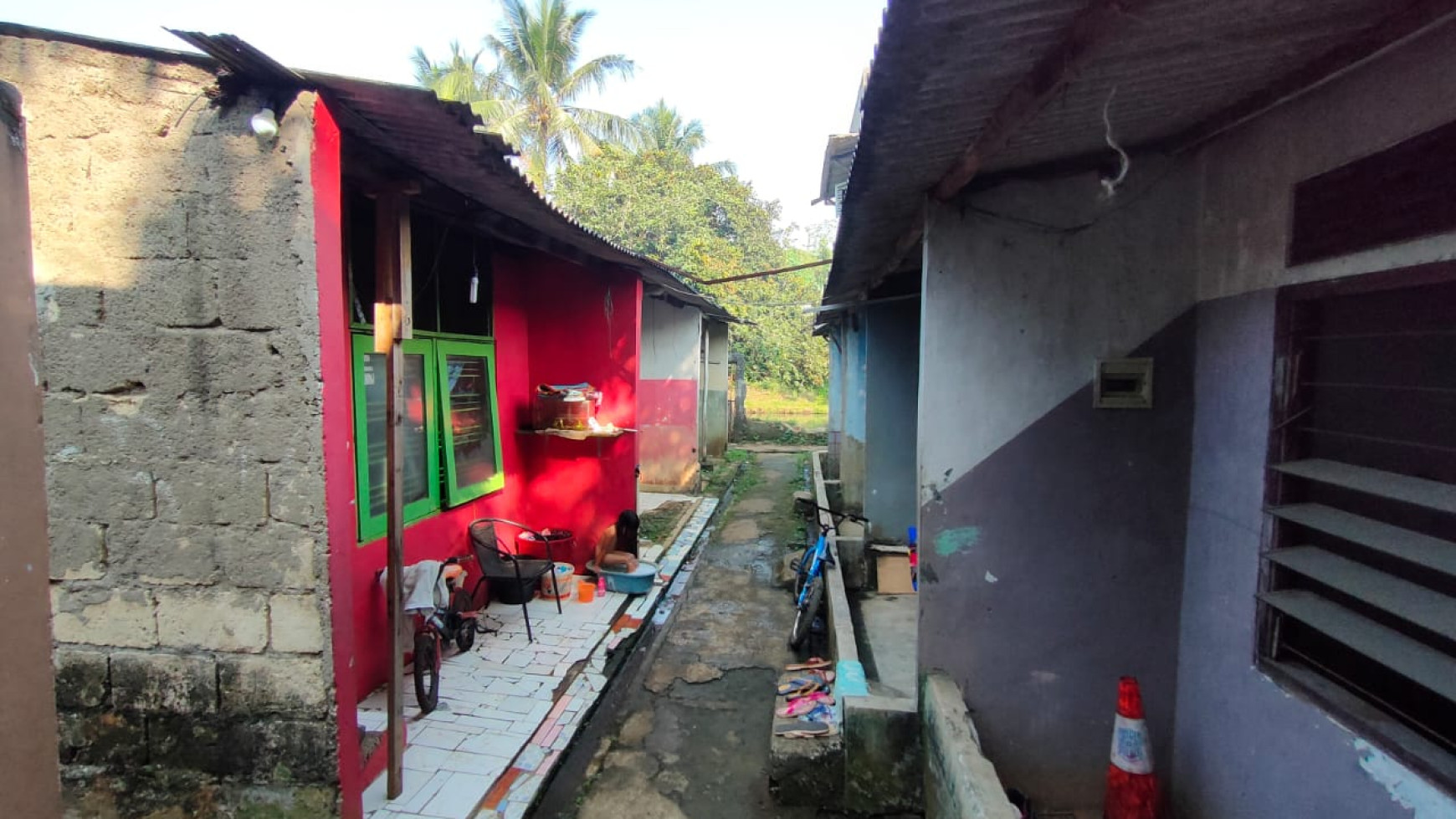 Tanah beserta bangunan, kebun dan pemancingan di Bogor