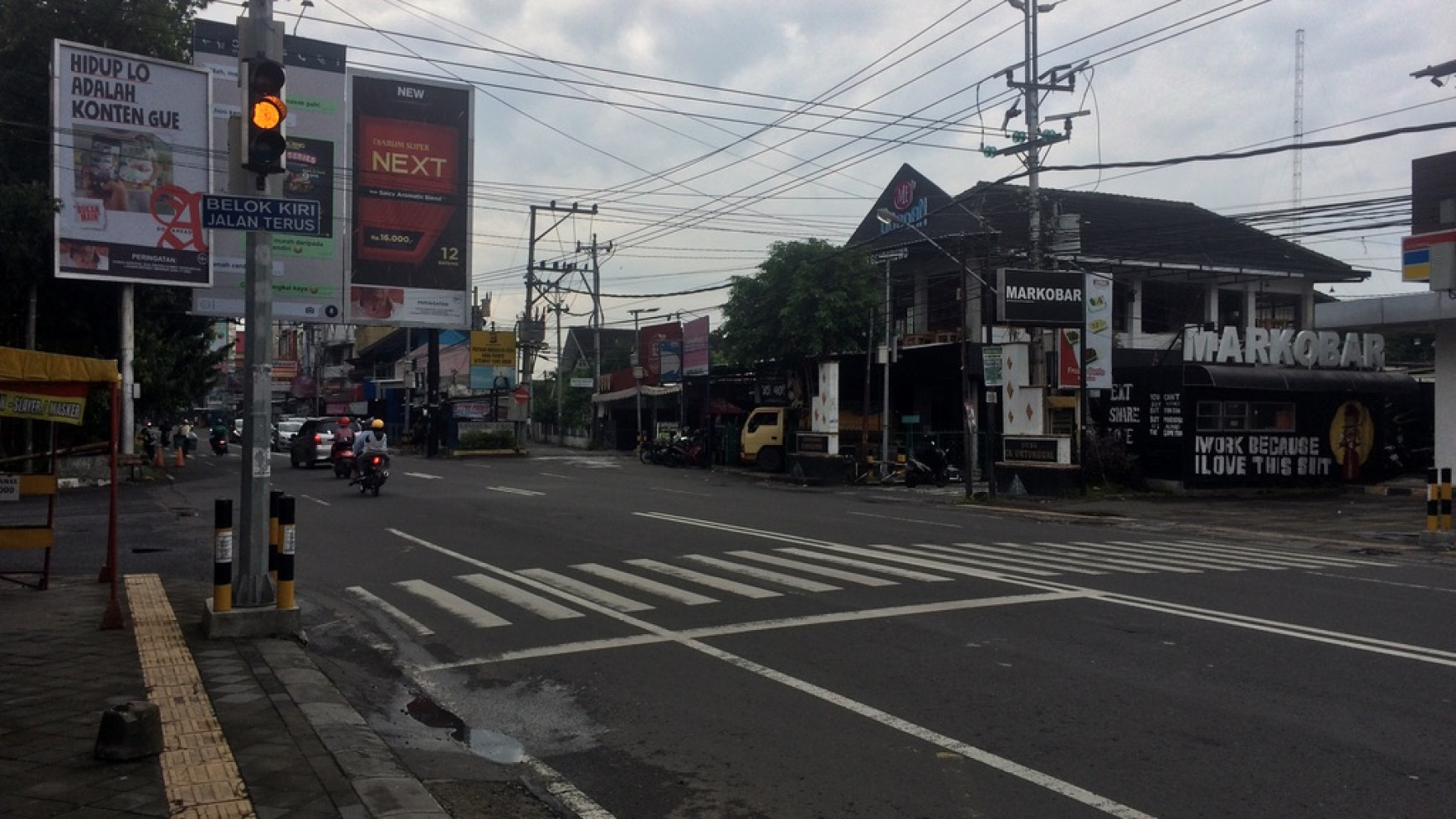 RUKO 2 LANTAI DI JALAN COLOMBO SIAP SEWA 