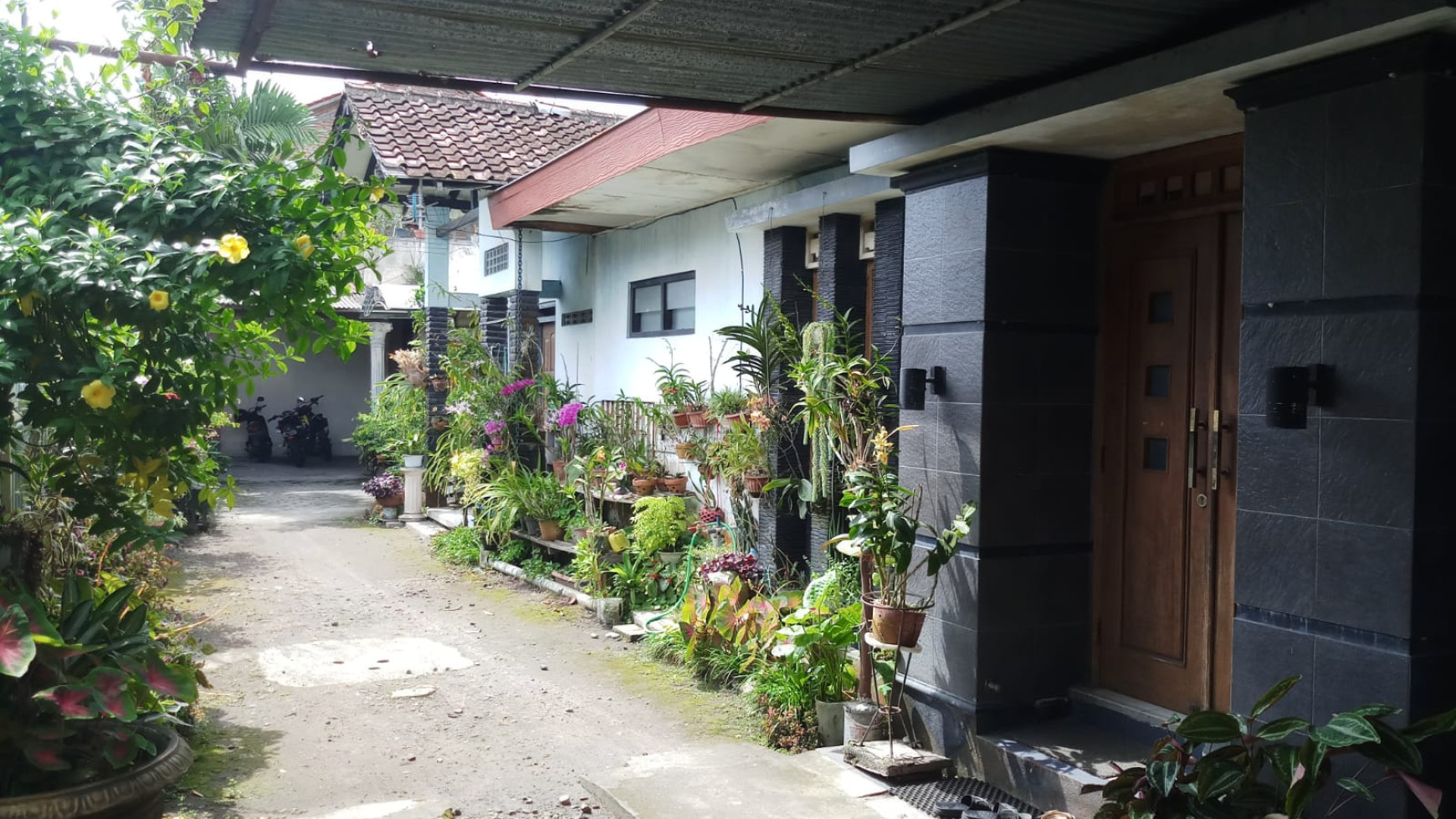 RUMAH COCOK UNTUK KOST + USAHA DI JL. KALIURANG