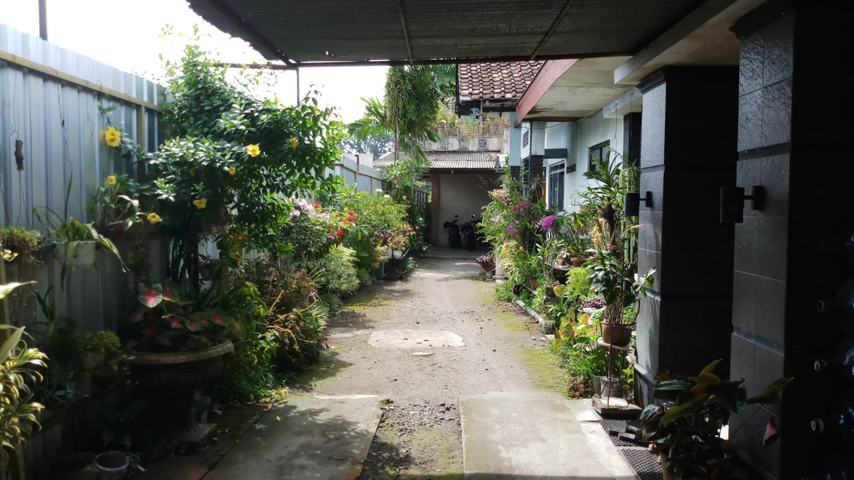 RUMAH COCOK UNTUK KOST + USAHA DI JL. KALIURANG