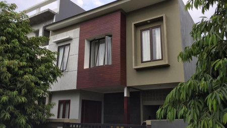 Rumah Bagus Di Villa Gunung Lestari Kota Tangerang Selatan