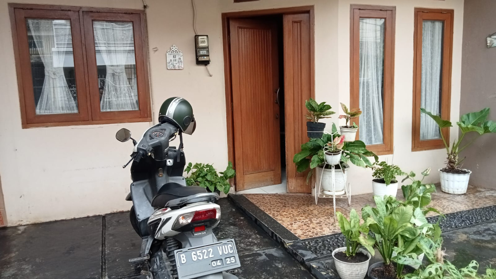 Rumah Bagus Di Griya Kencana Ciledug Tangerang