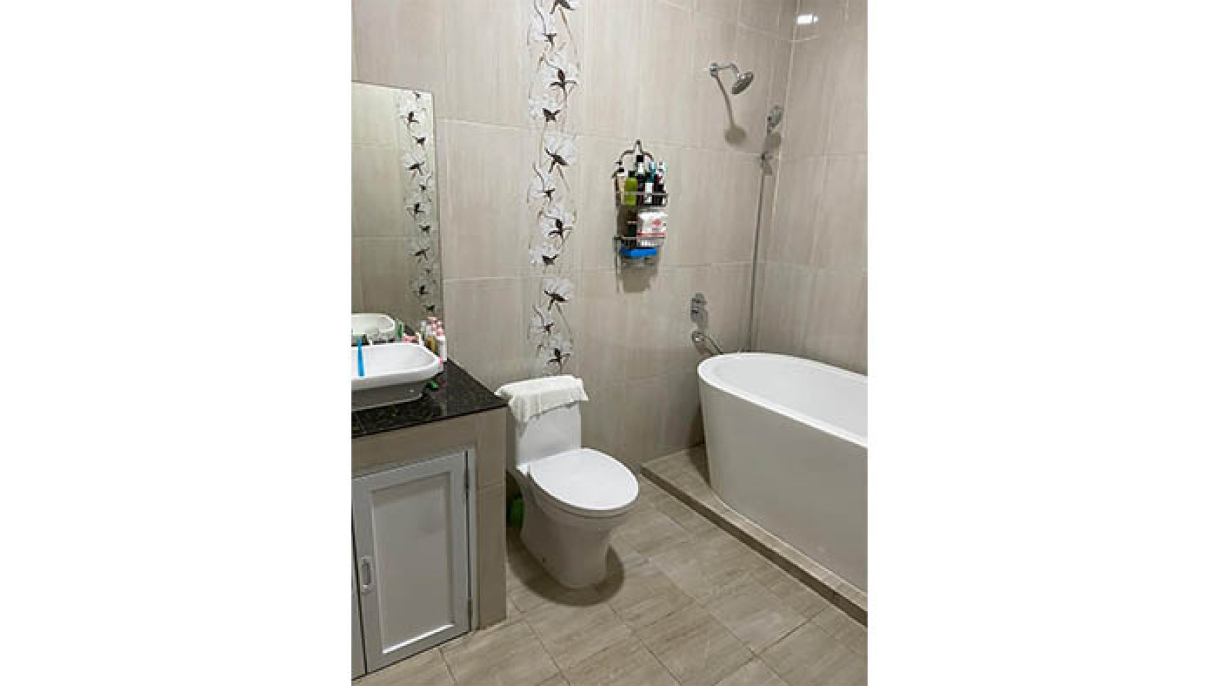 Rumah Gading Elok Timur, Kelapa Gading Luas 6x15m2