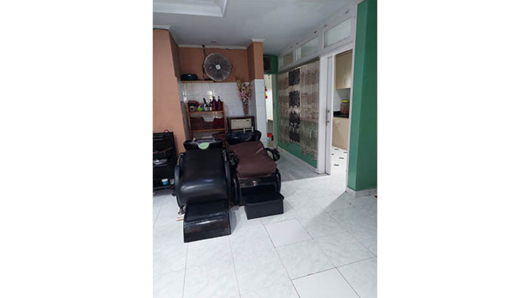 Rumah Untuk Bisnis Usaha Salon & Tanah Bangunan Di Pelepah Hijau Kelapa Gading Luas 6x20m2