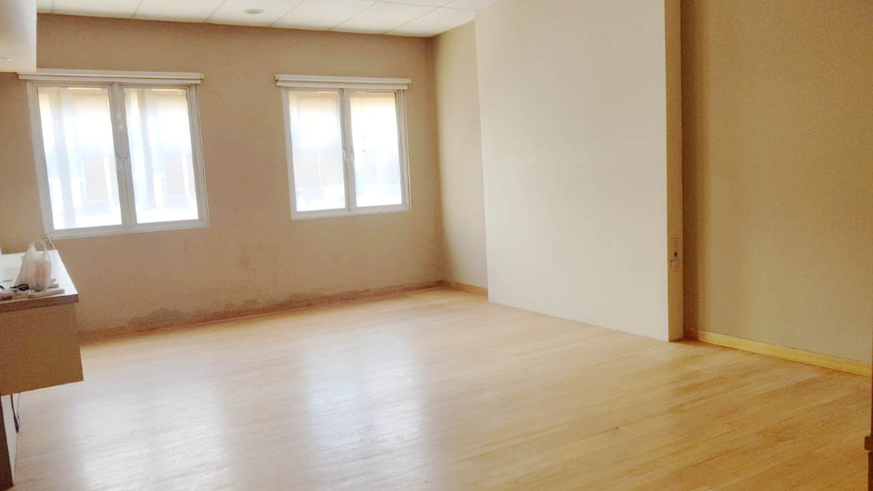 Ruko Sudah Renov Bukit Gading Indah Kelapa Gading, Luas 4,5x17m2