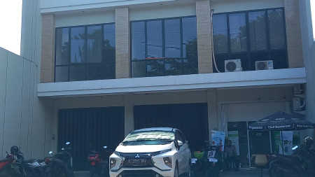 Ruko 3 lantai SHM di Manukan Tama Surabaya