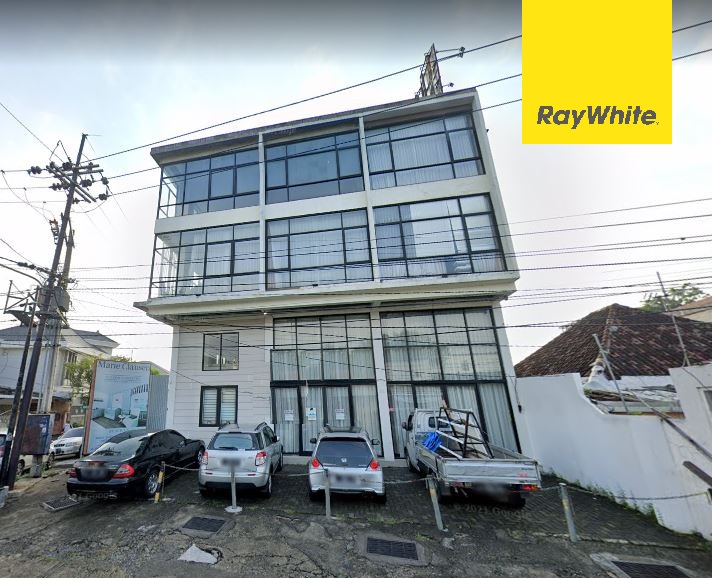 3 Ruko Jadi 1 di Jalan Padmosusastro,Raya Darmo,Surabaya