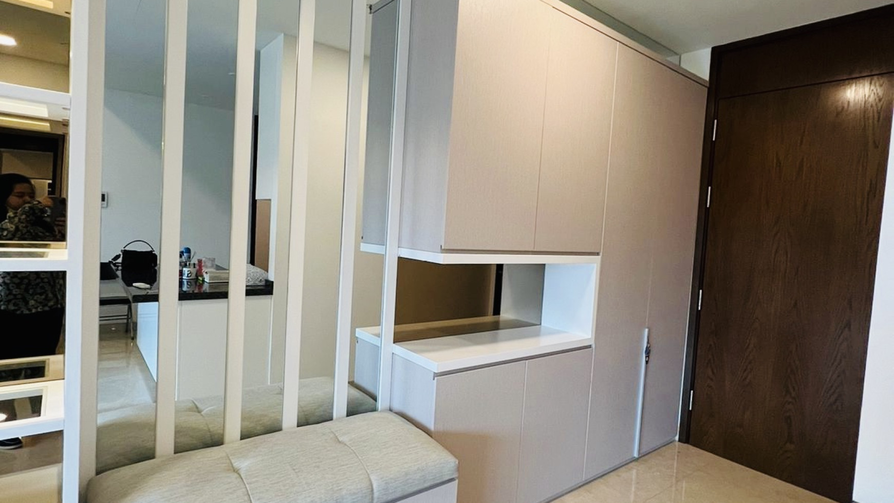 APARTEMEN ANANDAMAYA RESIDENCE