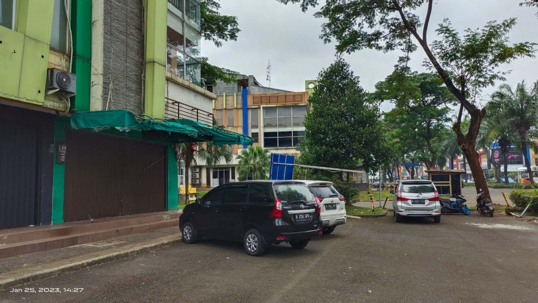 Ruko 2 Lantai Siap Pakai di Boulevard Grand Wisata untuk Bisnis Anda