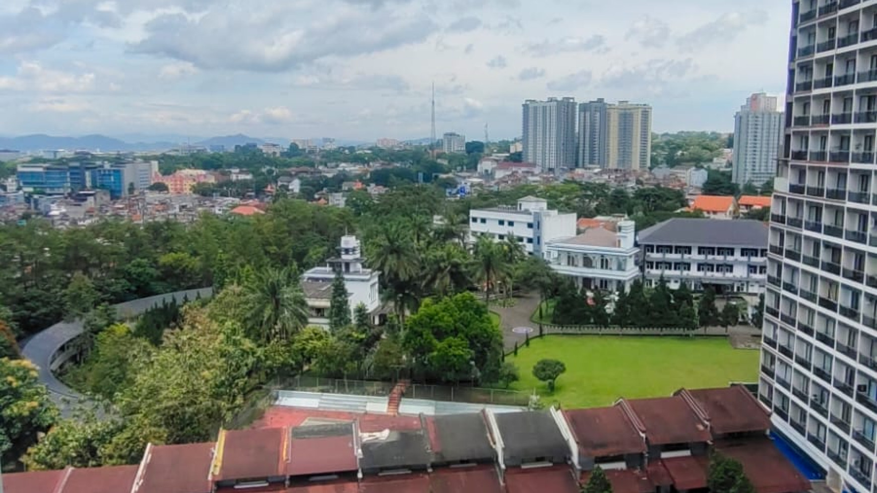 Apartement Siap Huni di Dago Suite, Bandung