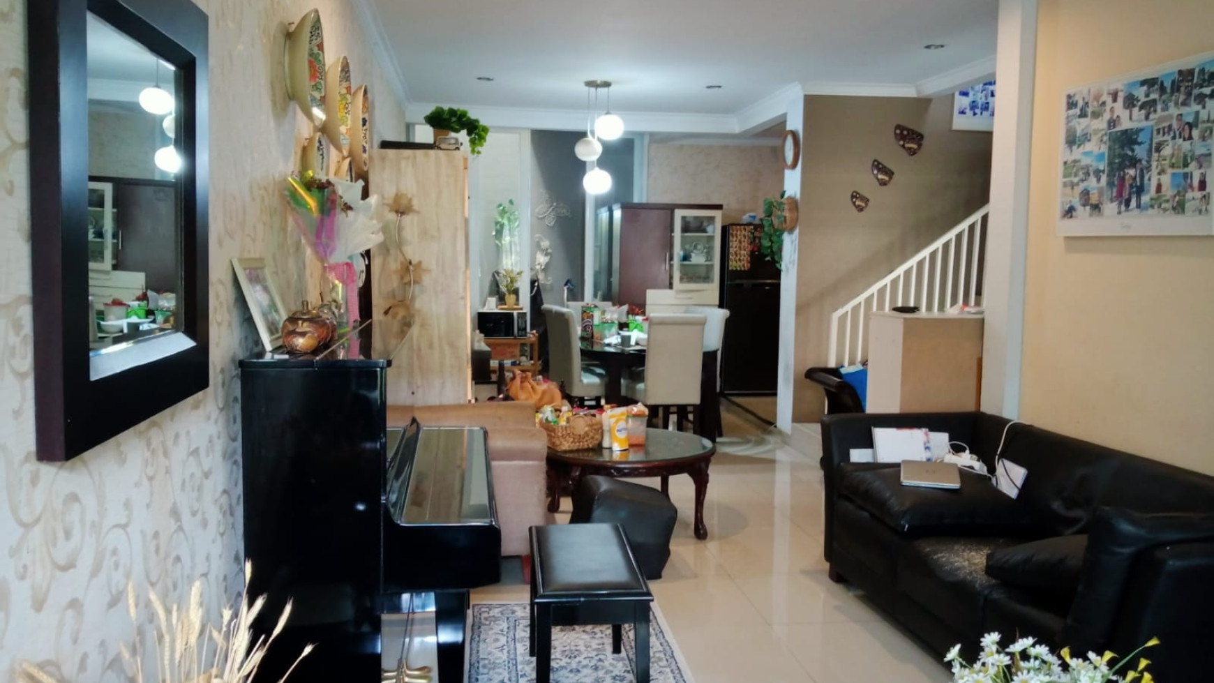 Rumah Asri Semi Furnished di jl Pasir, Bandung